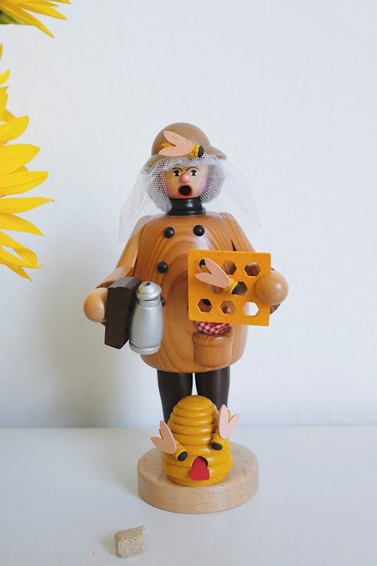 german beekeeper smoker