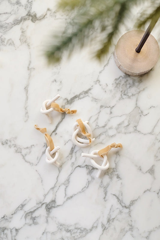 single knot ornament