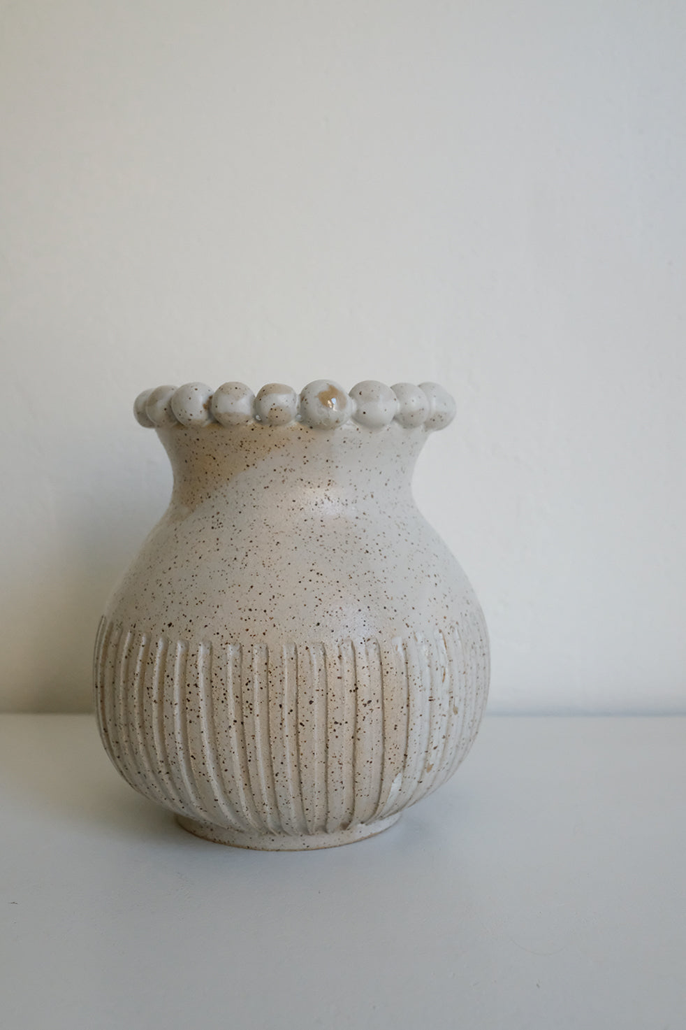 bolita vase