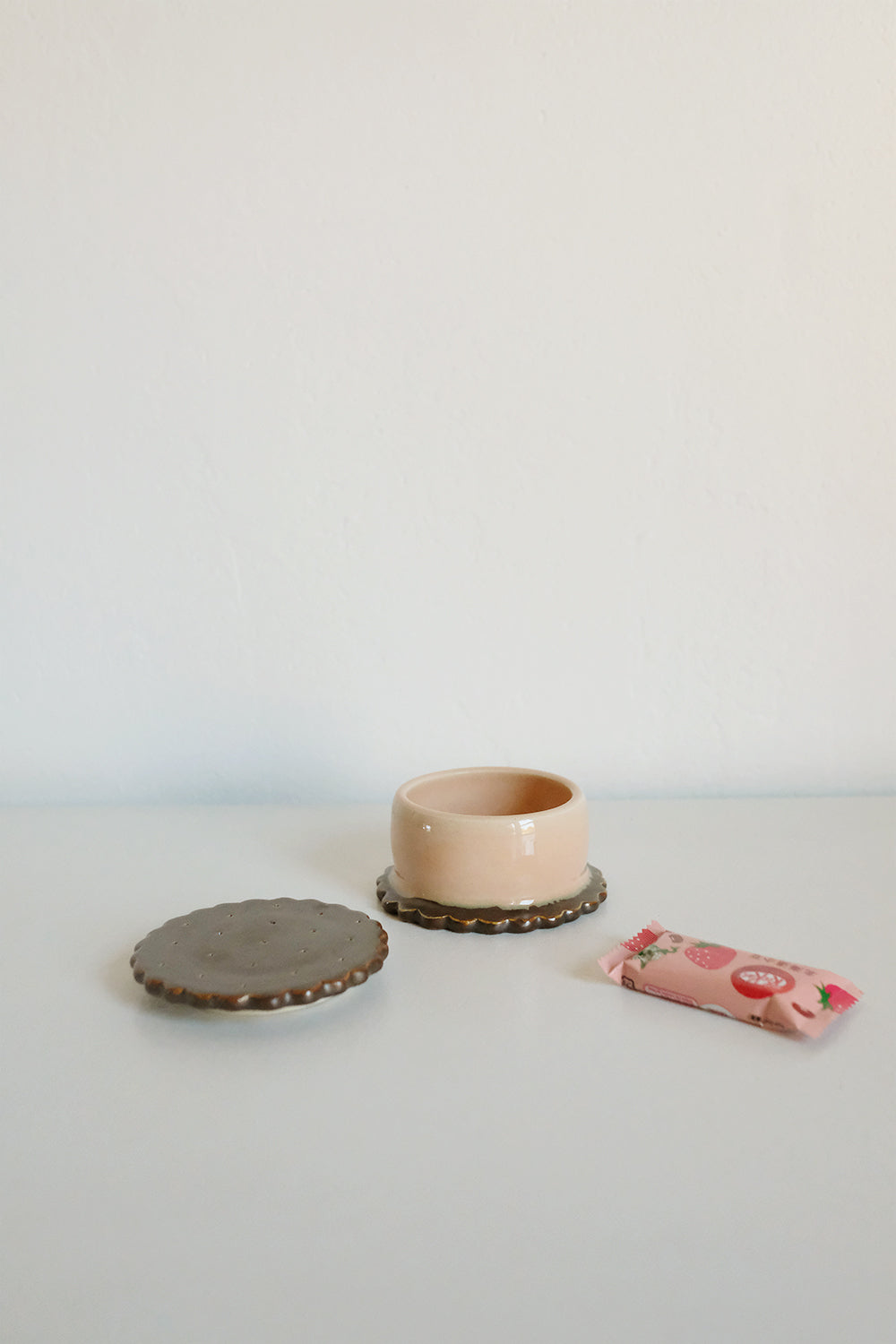 small ice cream sandwich jar - strawberry