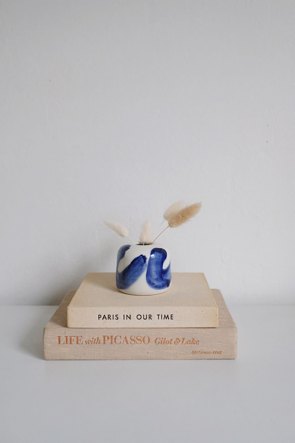 waves bud vase