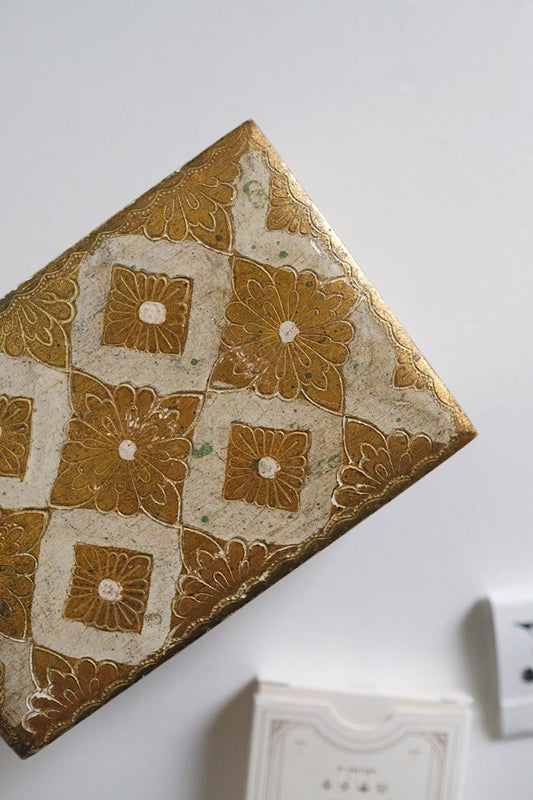 florentine checkered box