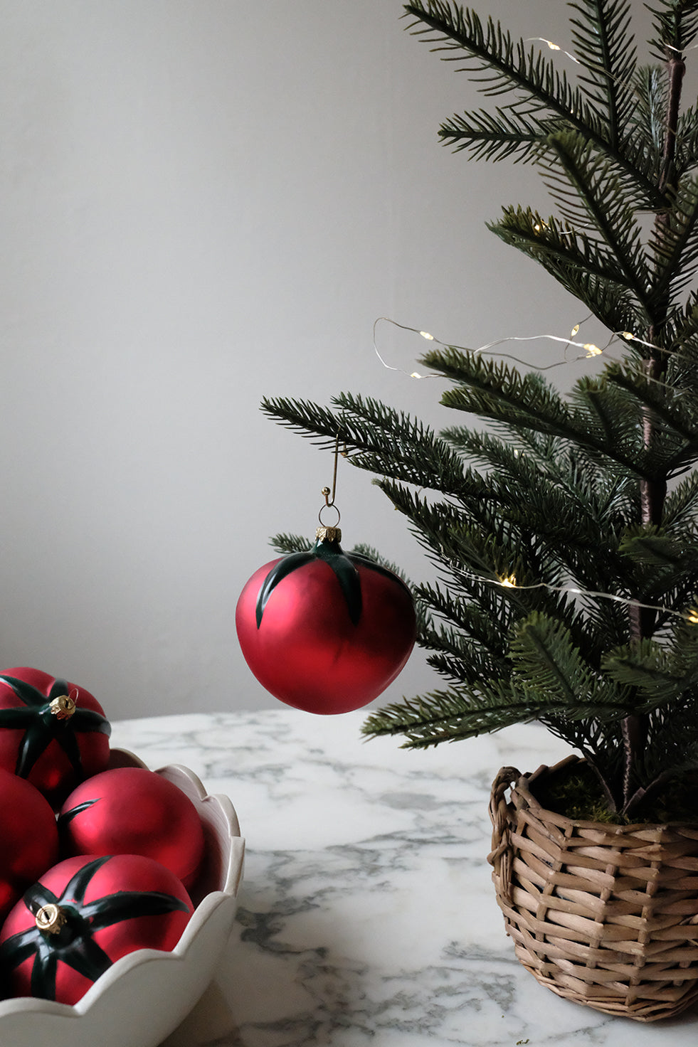 glass tomato ornaments - set of 8