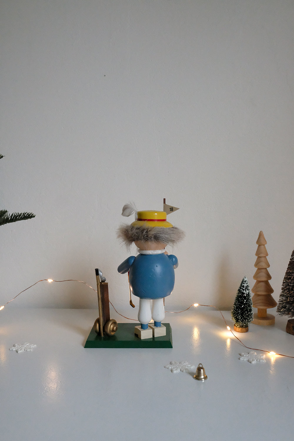 handmade wooden smoker - golfer