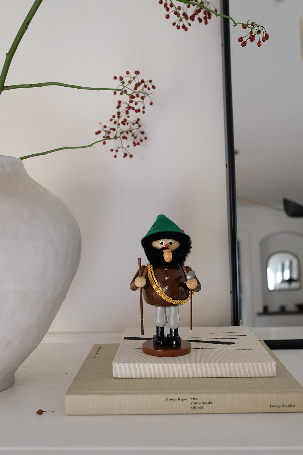handmade wooden smoker - alpinist