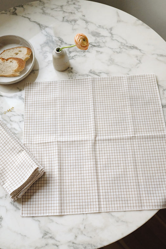 checked napkins - set of 6