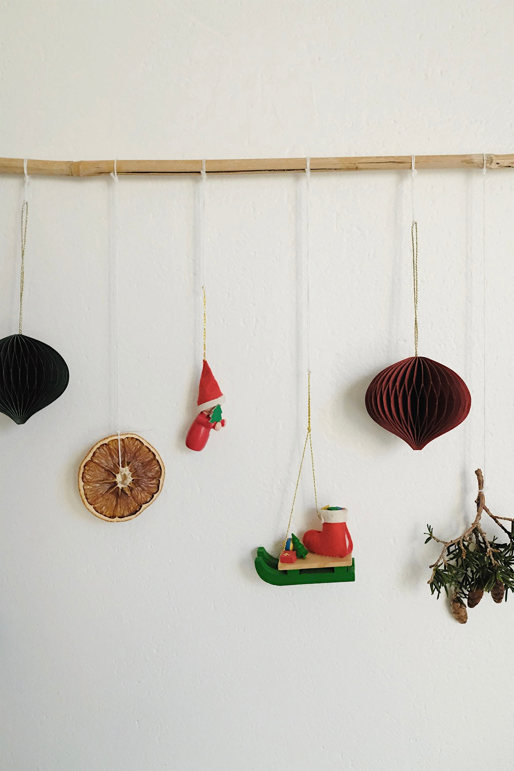 wooden christmas ornaments - set of 4