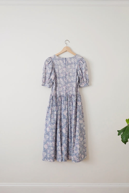 vintage laura ashley hydrangea dress