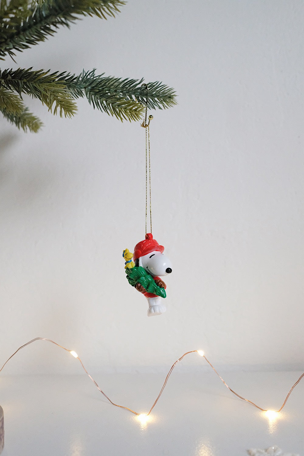 plastic snoopy ornament