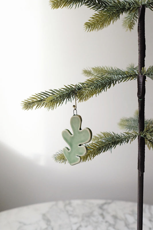 cutout ornament - green