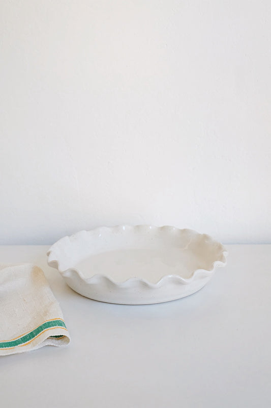 ceramic wavy dish