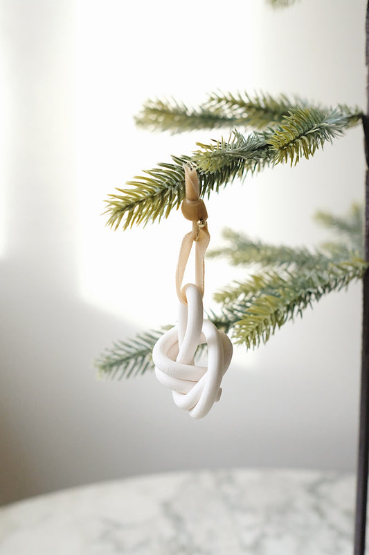 double strand knot ornament