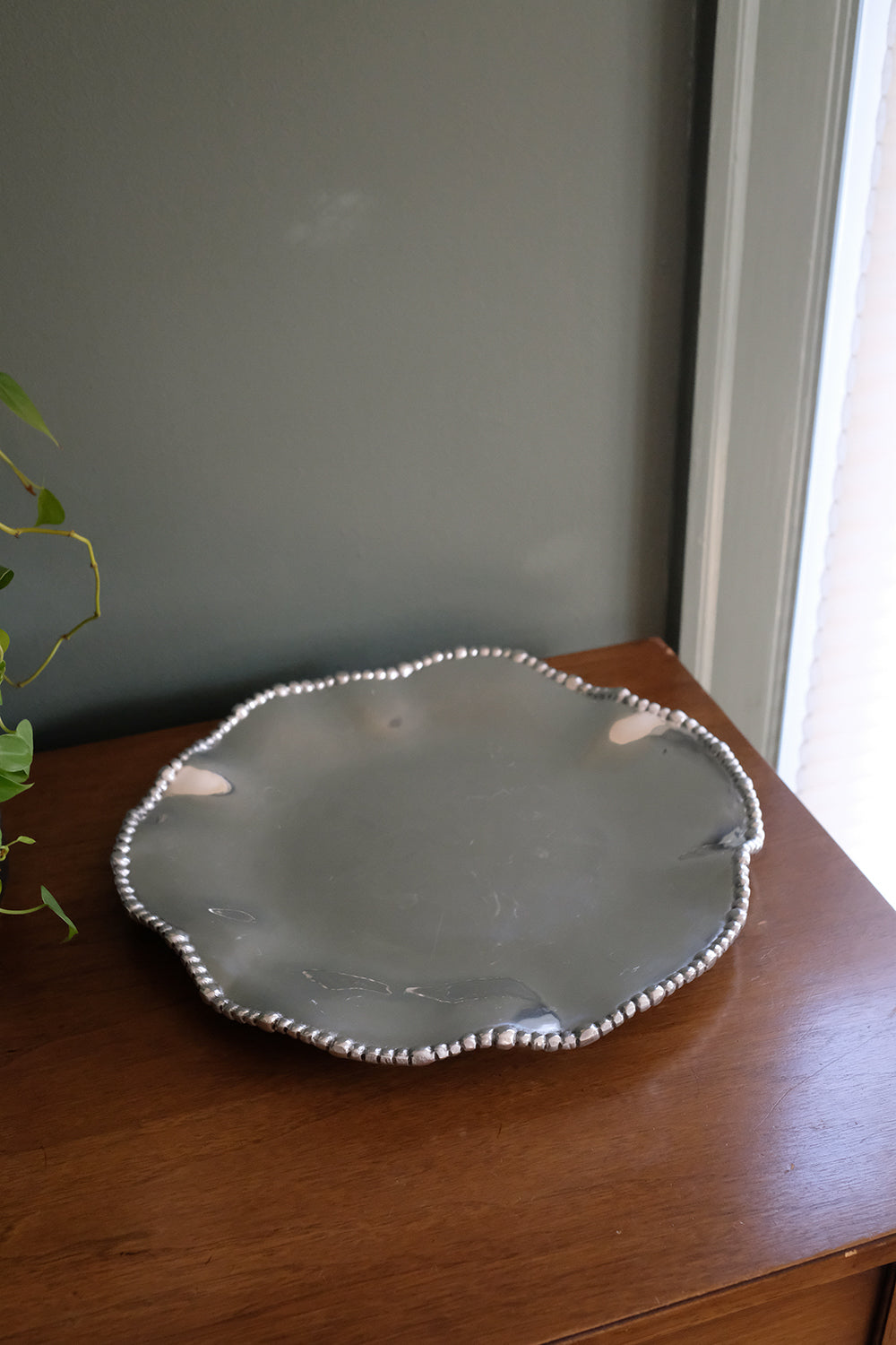 organic metal platter