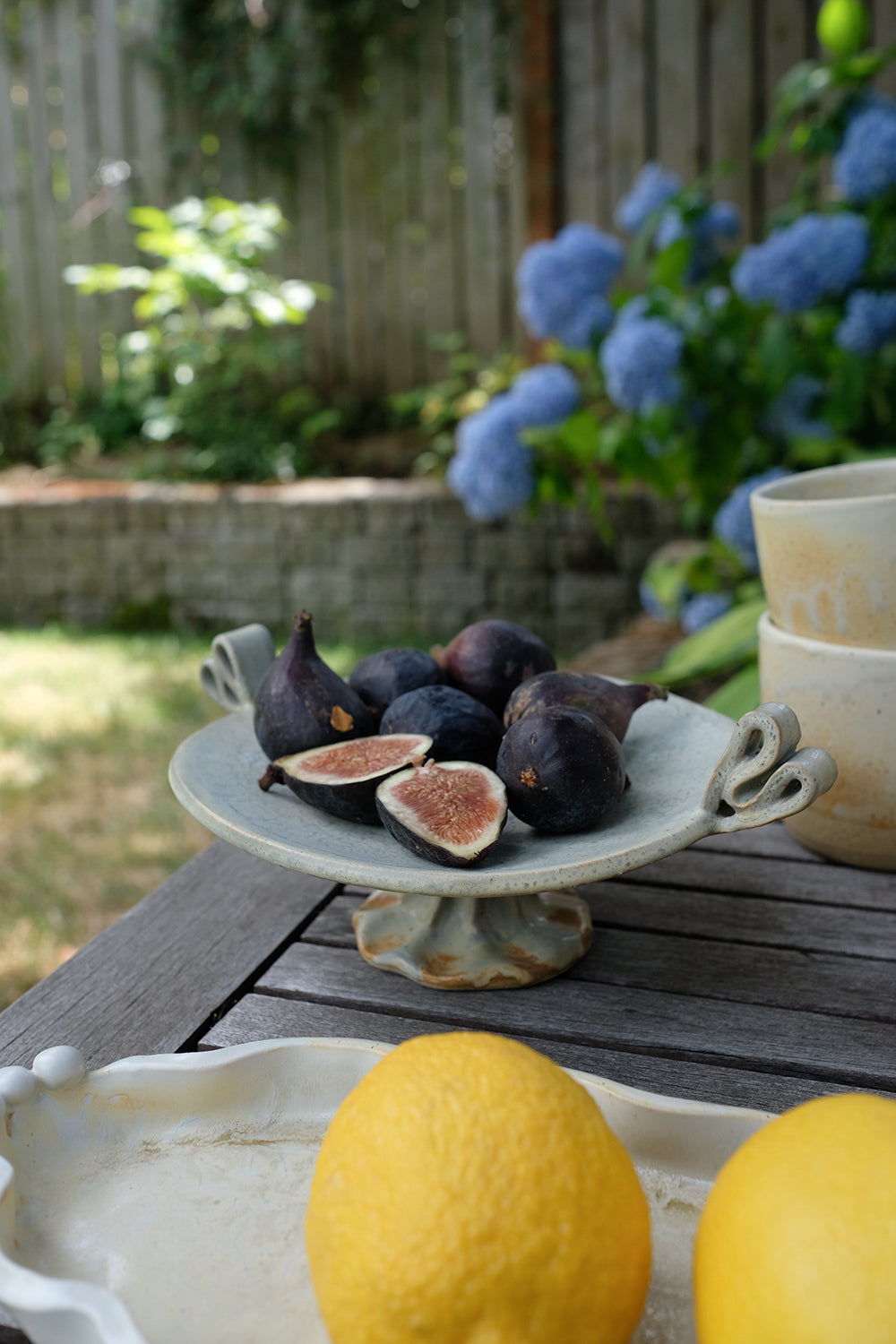 pedestal dish no. 1
