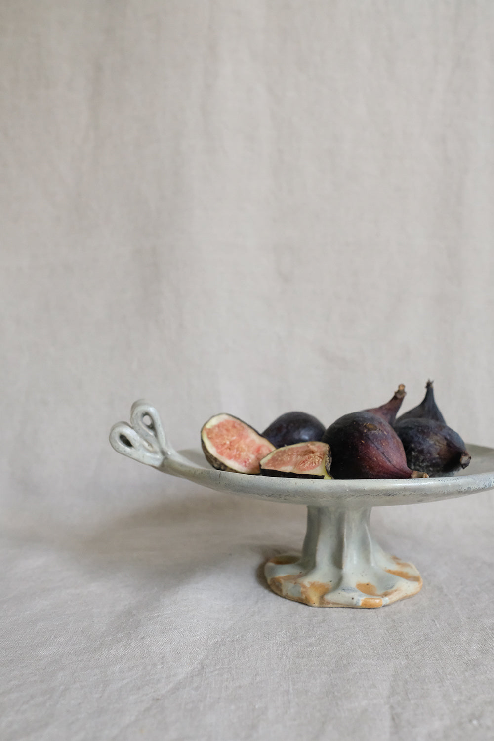 pedestal dish no. 1