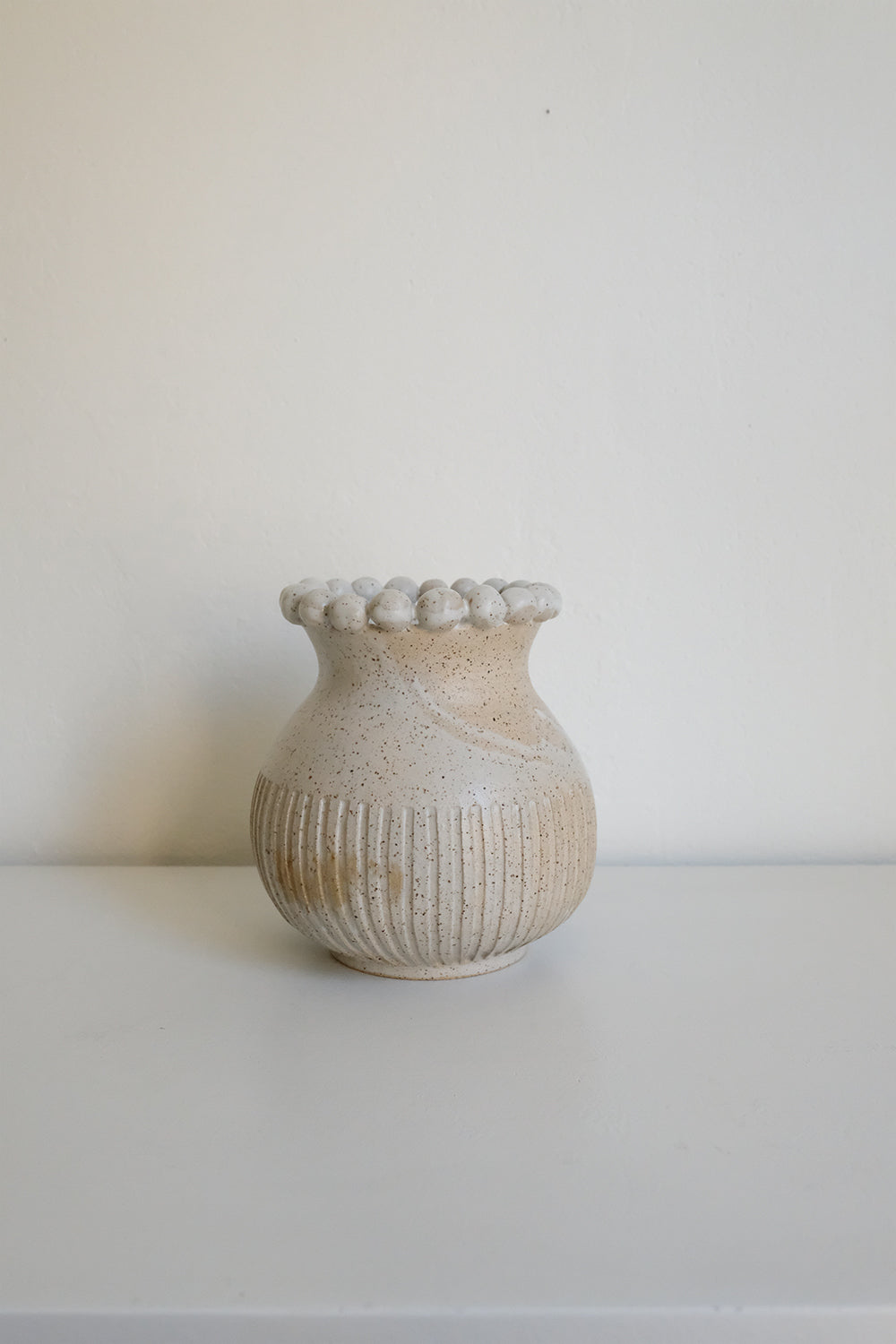 bolita vase