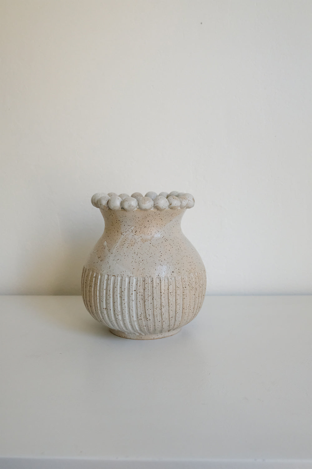 bolita vase