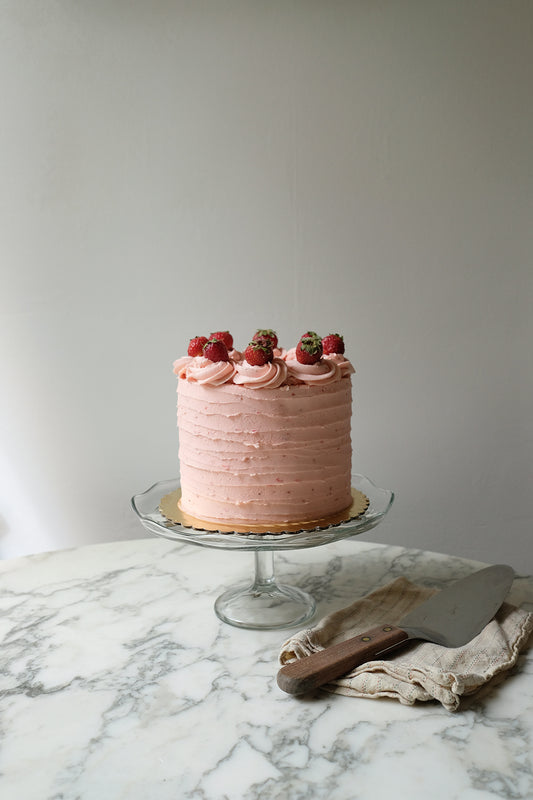 glass cake stand