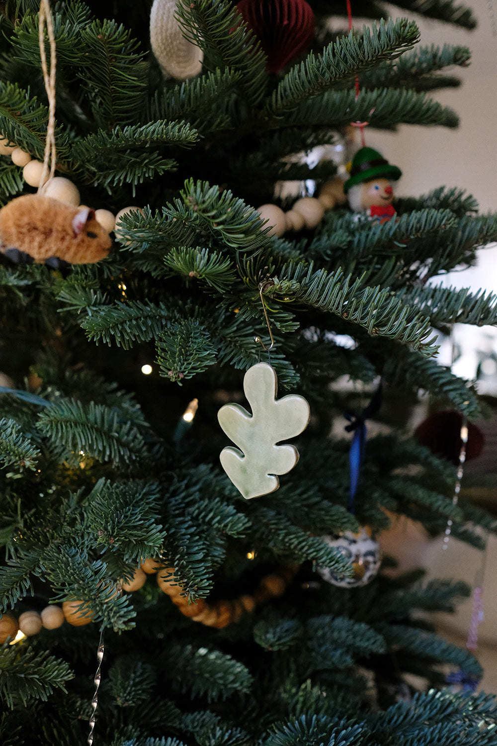 cutout ornament - green