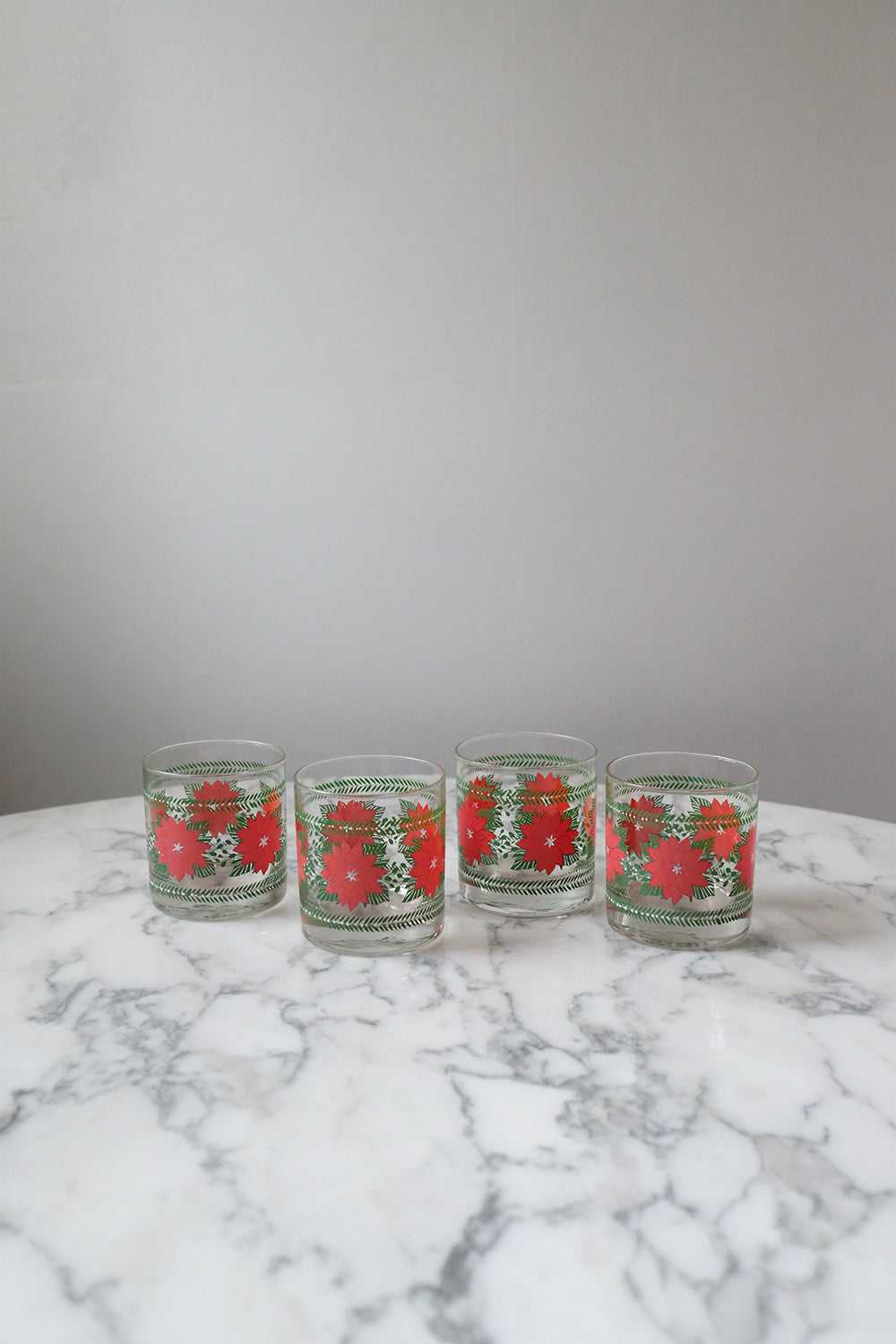 poinsettia glasses - set of 4