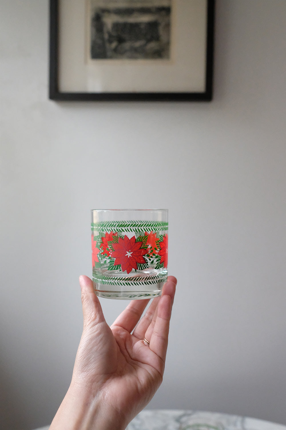 poinsettia glasses - set of 4