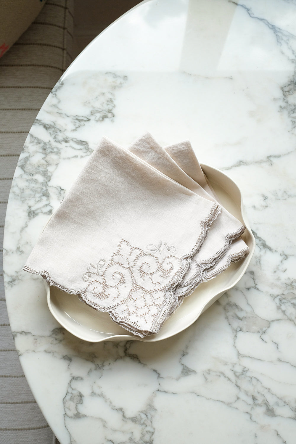 embroidered linen napkins - set of 7