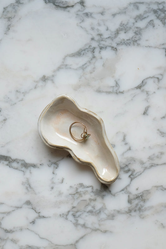 handmade oyster dish