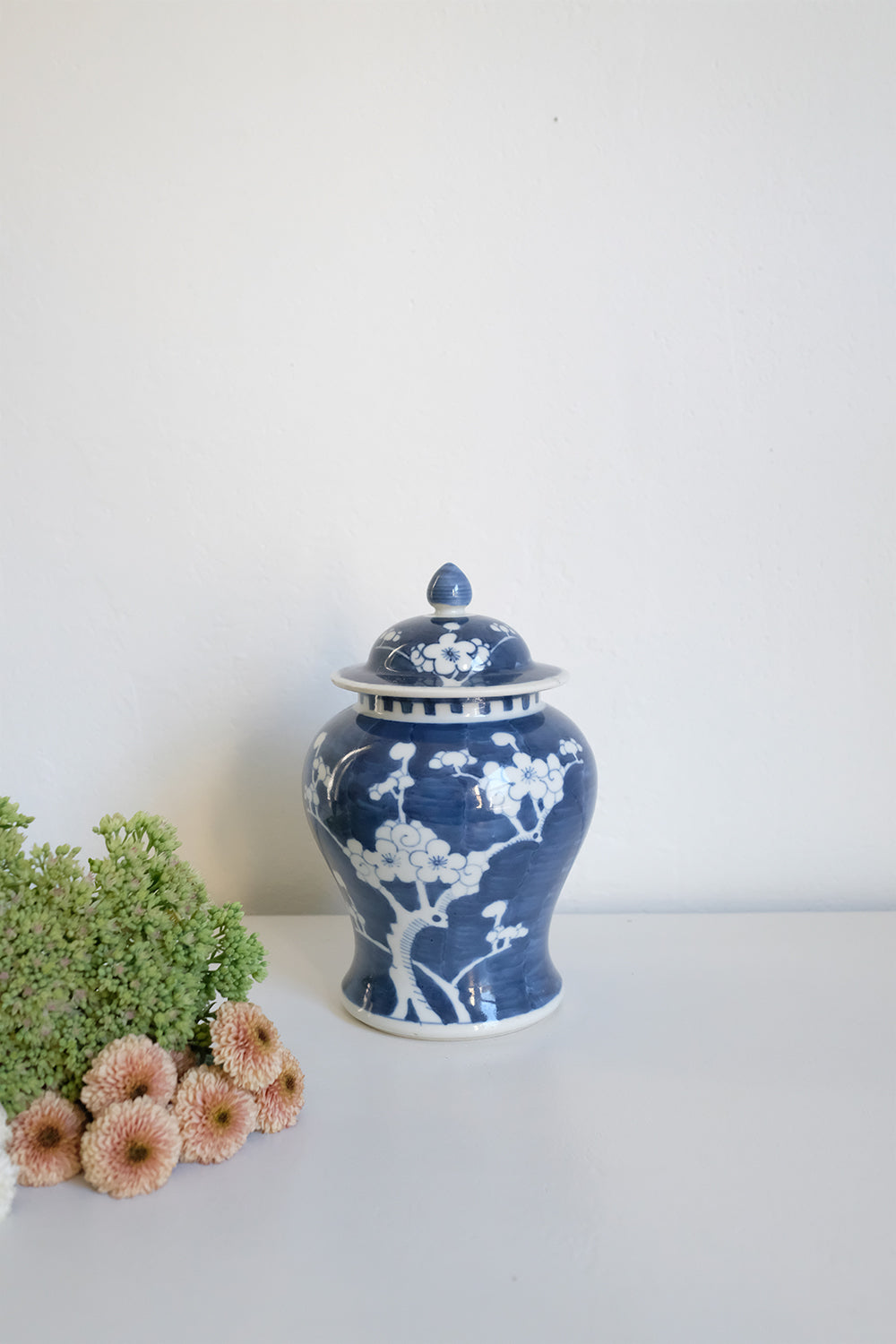 blue & white temple jar