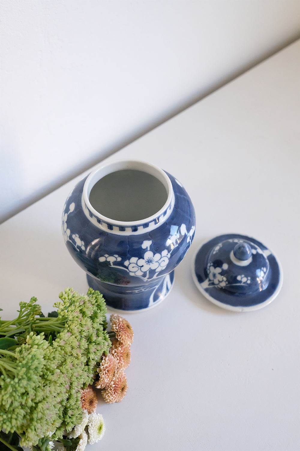 blue & white temple jar