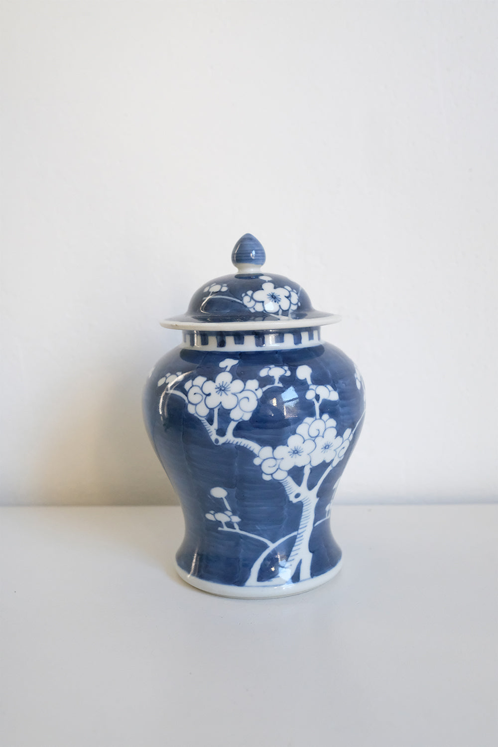 blue & white temple jar