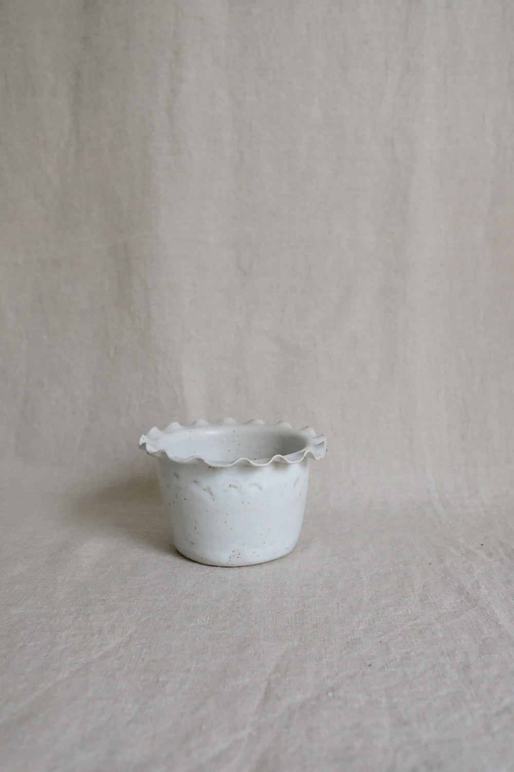 small wavy planter (seconds)