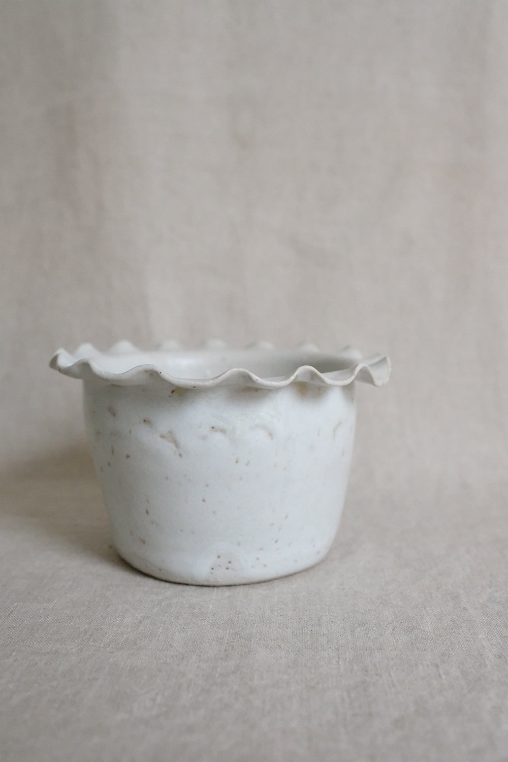 small wavy planter (seconds)