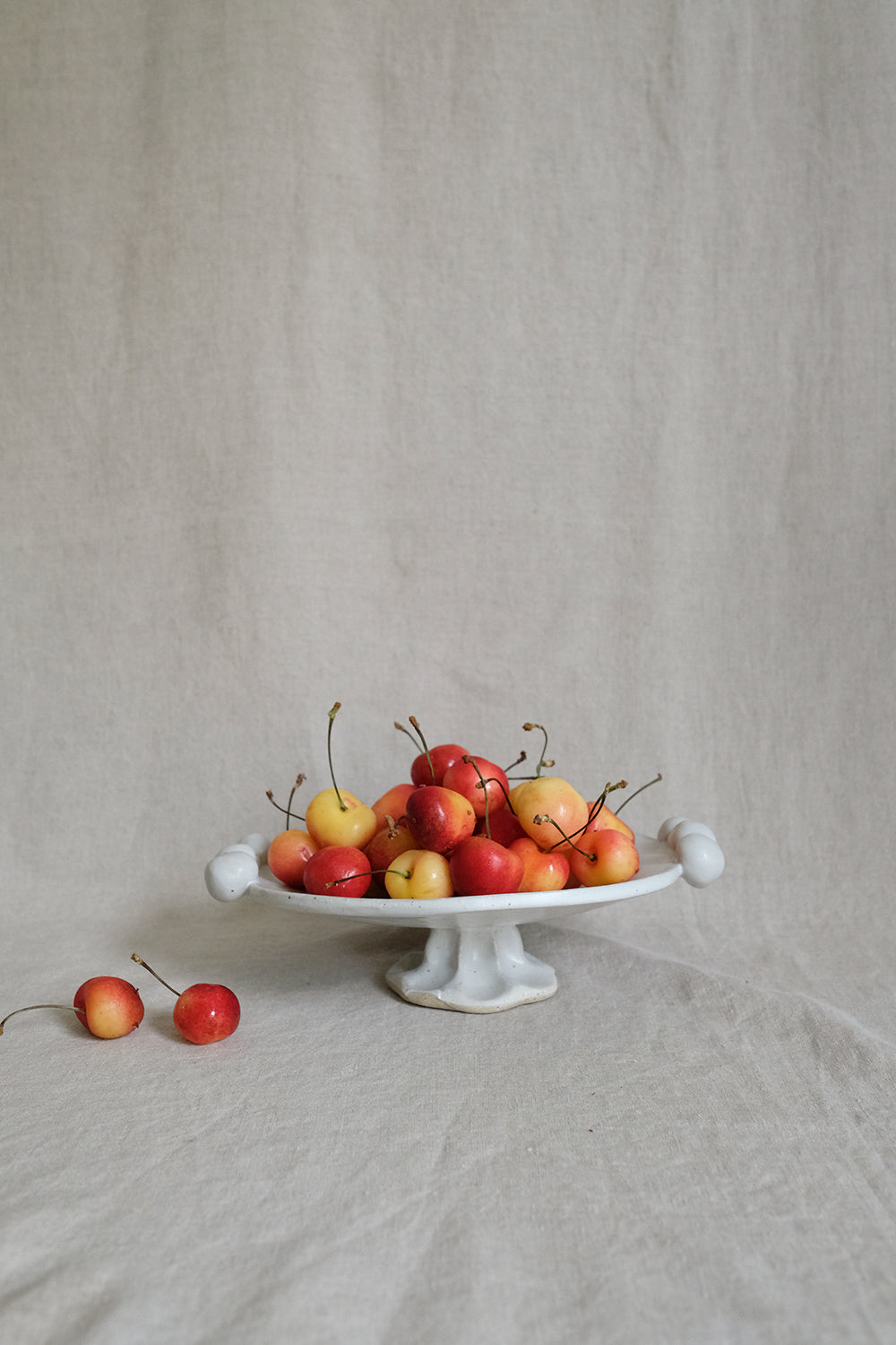 pedestal dish no. 2 (seconds)