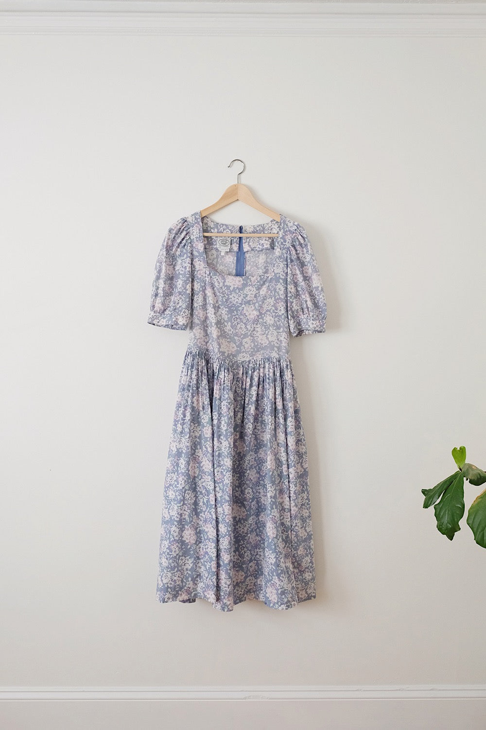 vintage laura ashley hydrangea dress